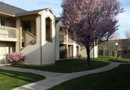 Image of Englewood Garden Apartments in Yakima, WA