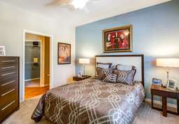 Image of Manor Row at Park Central in Orlando, FL