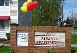 Image of Summit Apartments in Tacoma, WA