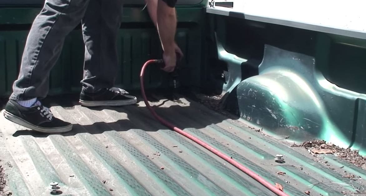 Removing a ford f150 truck bed #9
