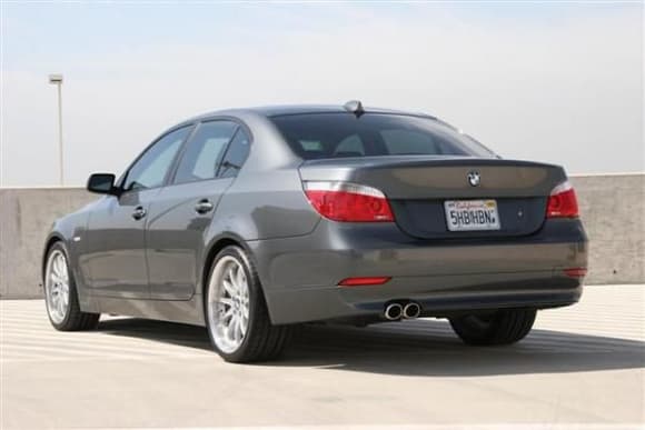 E60 on roof 010 (Small).jpg