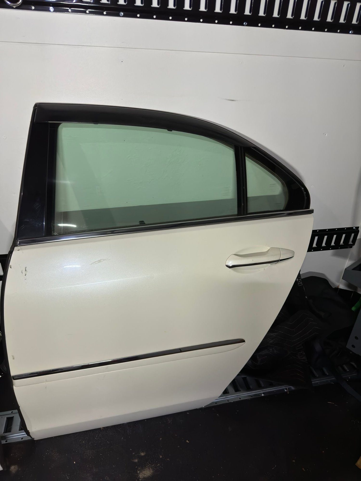 2006 Acura RL - LR DOOR COMPLETE - Accessories - $150 - Katy, TX 77494, United States