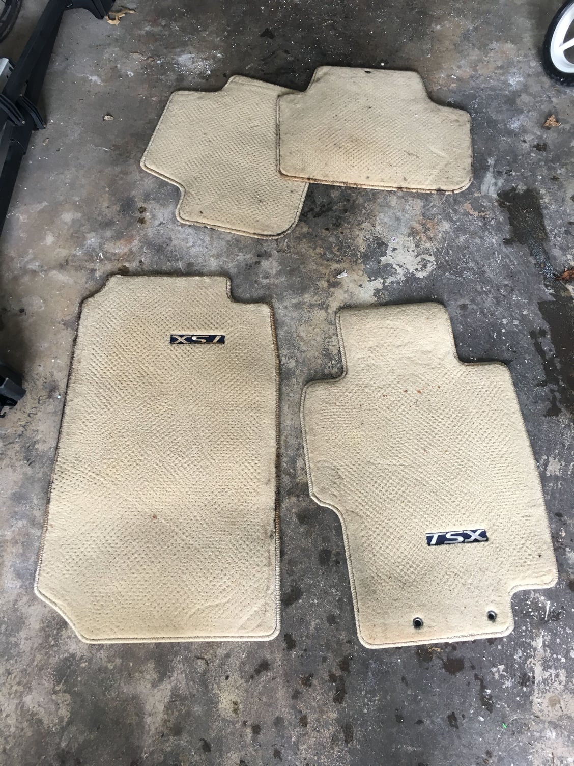 Accessories - FS: 2004 - 2008 trunk tray, carpet floor mats, and all weather floor mats - Used - 2004 to 2008 Acura TSX - West Orange, NJ 07052, United States