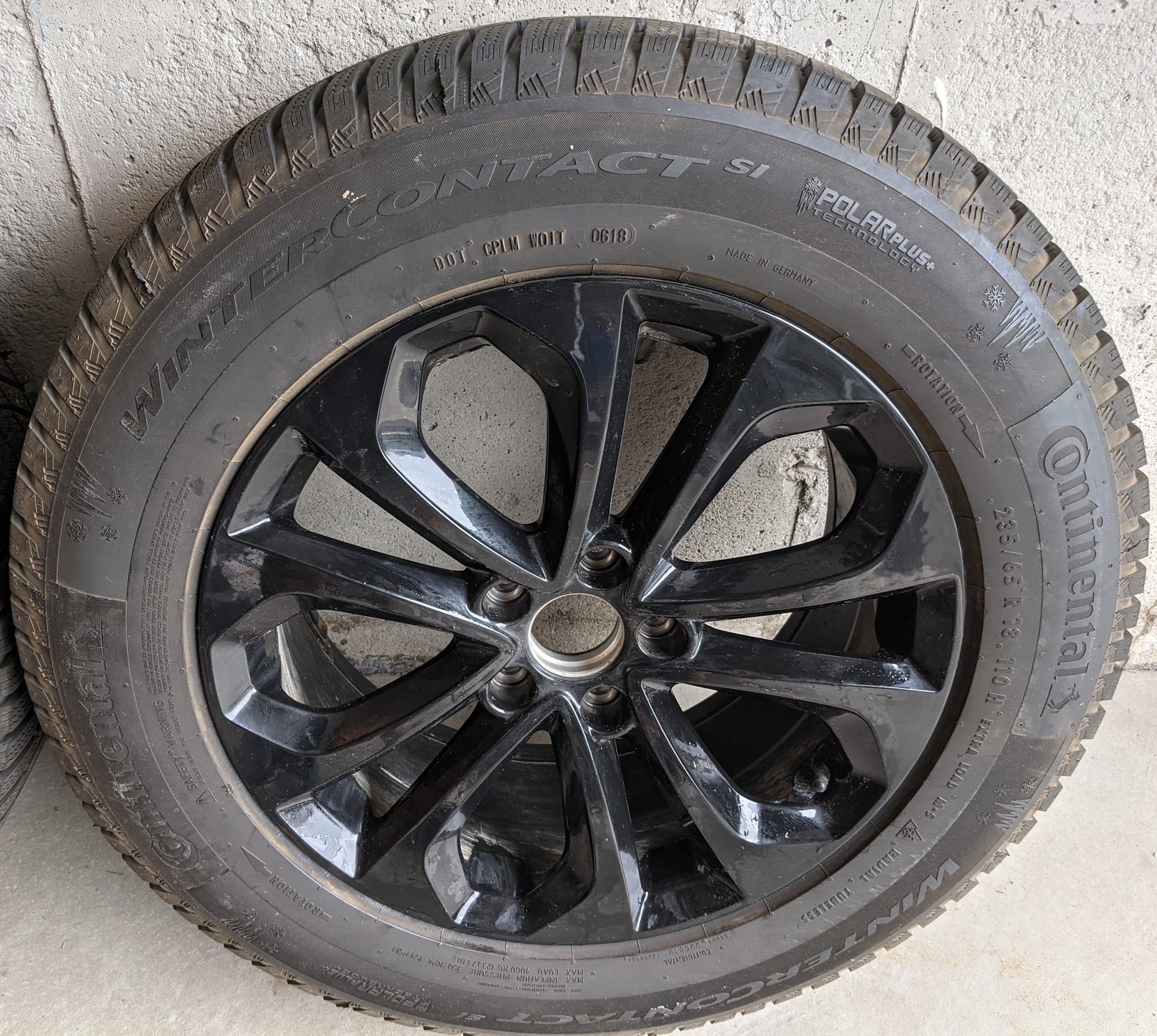 Wheels and Tires/Axles - FS: Acura RDX winter tires and wheels pkg equipped with TPMS (only used for 1 season) - Used - 2019 to 2021 Acura RDX - Kitchener, ON N2R0A7, Canada