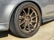 Super mint and rare spec Ce28n’s with center cap.
Project kics r40 Neo chrome lugs as well. 