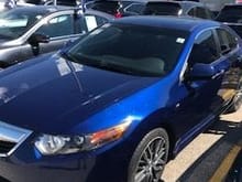 So despite the fact that there is apparently only 1 SNBP TLX Aspec in Canada at this time, you can purchase a 2013 TSX Aspec with a very similar colour for about 20K.
