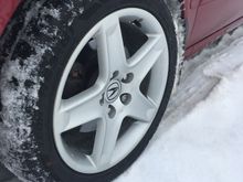 Gotta love a freak Snow and Ice blizzard the day after you switch out your winter tires >.<