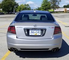 2008 Acura TL - FS: 2008 Acura TL Type S 6MT - 87000miles - CANADIAN CAR/VANCOUVER BC - Used - VIN 19UUA75538A801251 - 87,000 Miles - 6 cyl - 2WD - Manual - Sedan - Silver - Surrey, BC V3S7L4, Canada