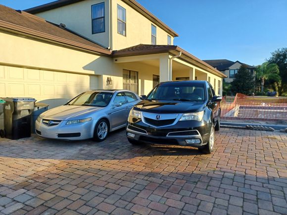 Had the kids close out the weekend washing the cars. This time I stepped back and let them have at it with some supervision.