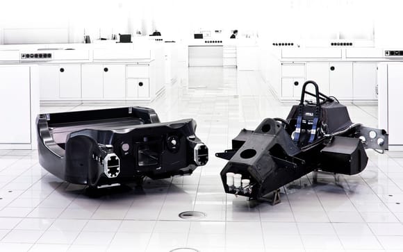 MP4-12C / 650 CF chassis with the 1st F1 car with a CF chassis MP4/1