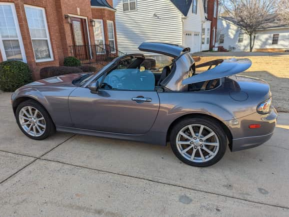 The NC Miata w/Retractable Hard Top was a great runabout. I miss the 6-speed manual. Gent from Nashville came down to Atlanta with his Tundra and car trailer to take it to a new home.