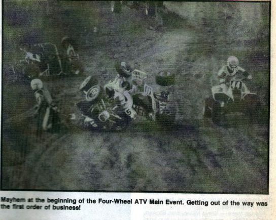yes thats me in the middle of the quads. at the la coliseum                                                                                                                                             