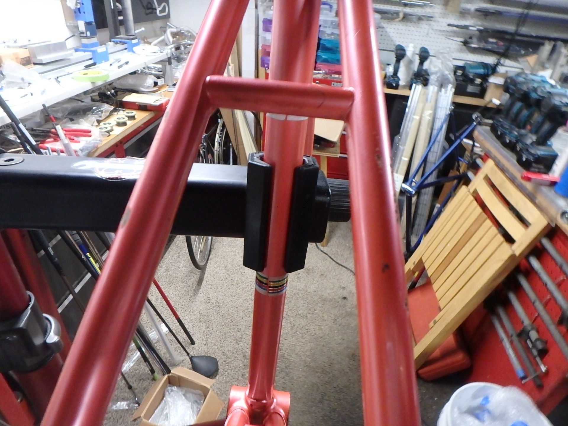 A closer look at the color and the fact that the bridge has not been drilled.