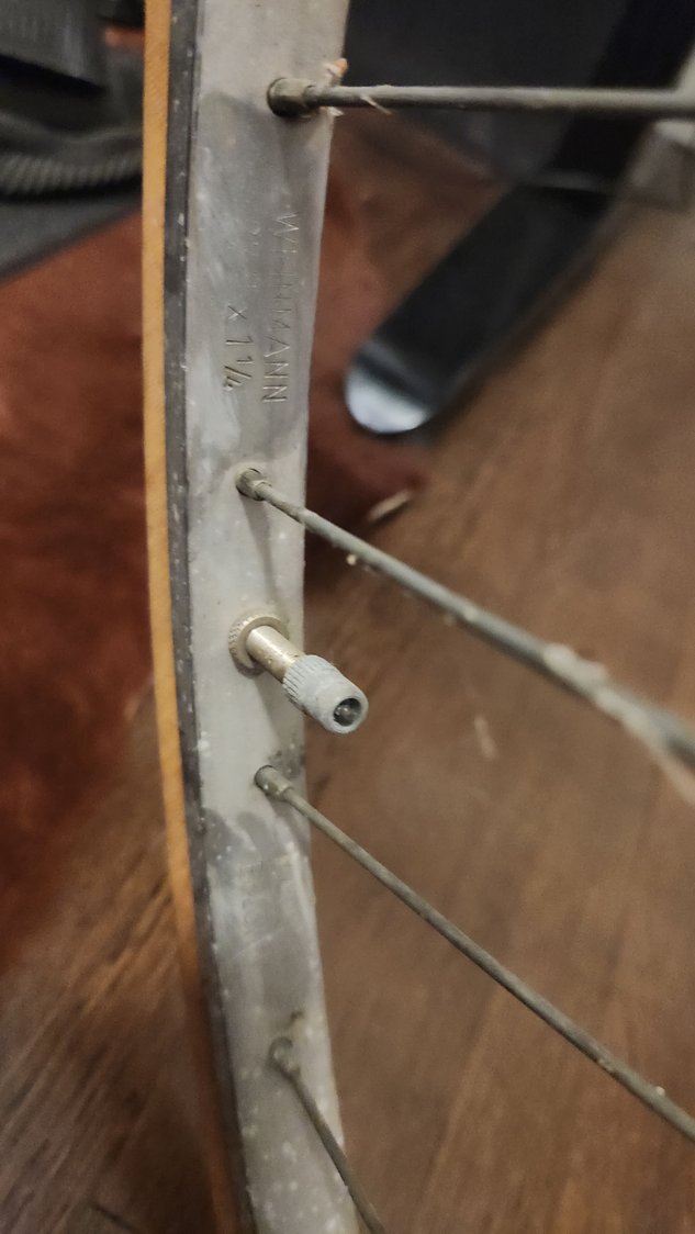 But 27 x 1 1/4 rims? 