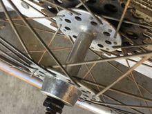 Atom made in Italy freewheel.