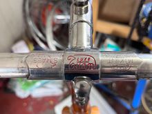 Titan Luxe stem, Maes-Kint bars...