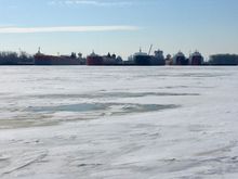 The Arthur Anderson is the freighter on the right. It was the last ship in contact with the Fitzgerald.