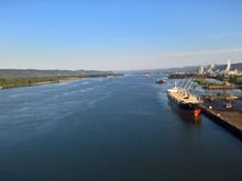 Lewis Clark Bridge - looking west