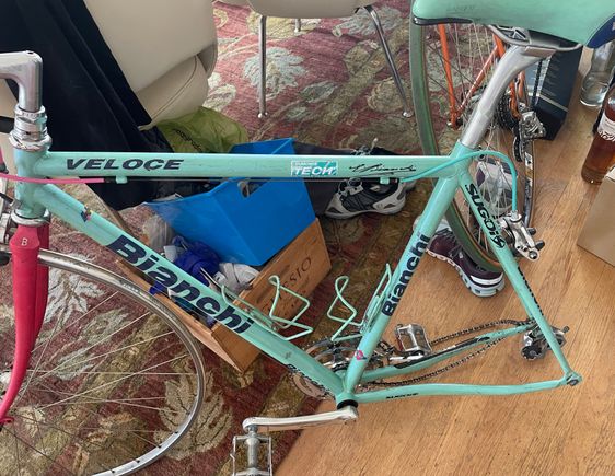 It didn’t come with a fork. I found a pink Bianchi fork at the local co-op.