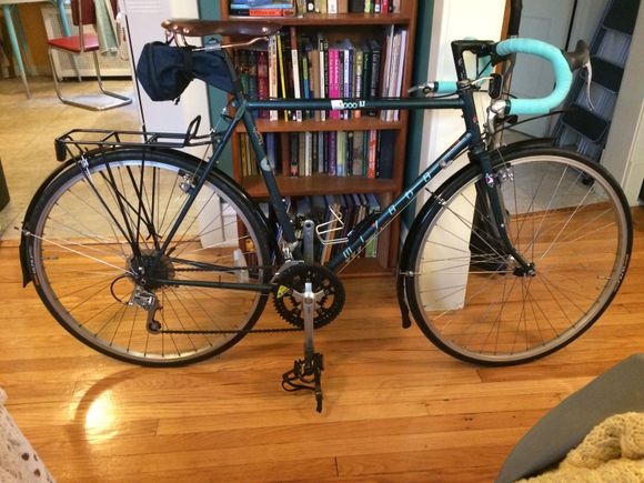 Here’s She is white the fenders installed. The fender line is a bit high on purpose. It’s currently running the 28mm tires the PO has installed, but I want to fit... well, as big as I can stuff in there. 