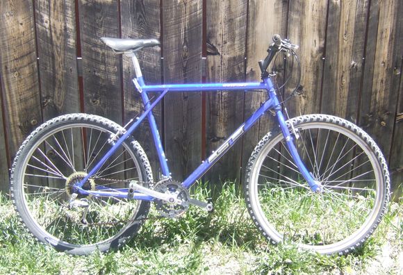 Took this one  back to the thrift store Fairplay  were it came, just to heavy. But it looked good.