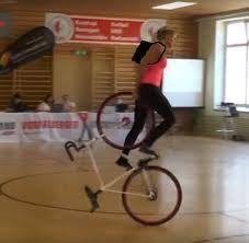 The Hitchhiker uses your body as an aerodynamic fairing for the front wheel.