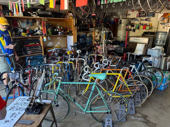 This is how you spell Campagnolo. 