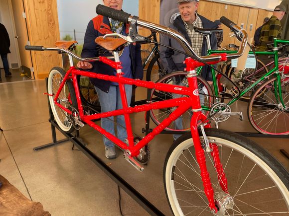 Co-motion bought some old steel tubing from a local furniture company and made incredible use of it. Originally shown at Phily’s national bike show years ago. 