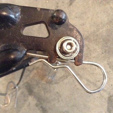 HD pin in newer style BOB dropout