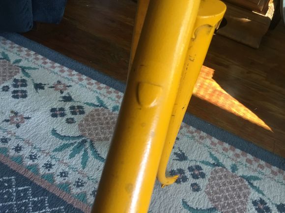 Gum drop shaped clamp stay