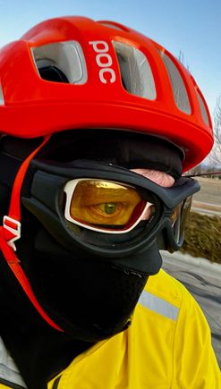 Initial am work commute at 27F/-3C worked well… eyes comfy, fit with road helmet, no fog, also they fit nicely over my yellow photochromic glasses (unfortunately UV block keeps the photochromics from darkening). So far so good.