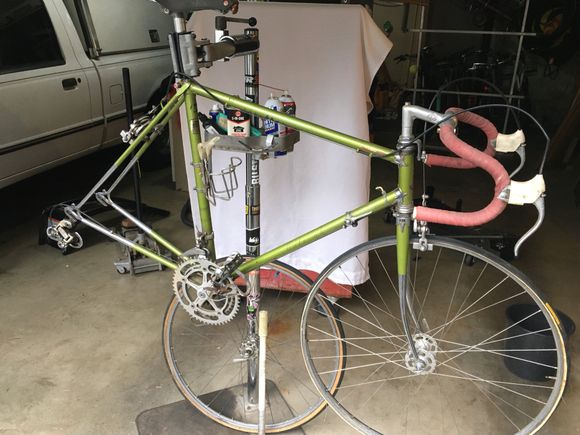 Bike, two front wheels Silca pump. No rear wheel or chain.