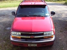 Outdoor Garage - Red Truck