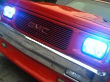 8,000 k HID