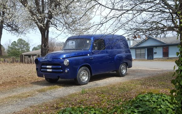 headlight bucket enroute today. finally found one, should have started that search months ago