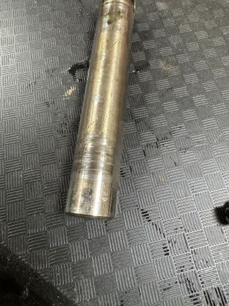 Worn grooves