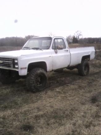 1985 Chevy Silverado AKA MUD TOY
