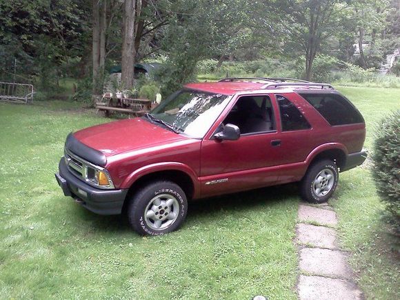 1997 blazer side