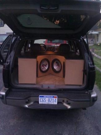 4 12inch mtx 4500s now polk db series i dont have a picture on my computer of them yet.