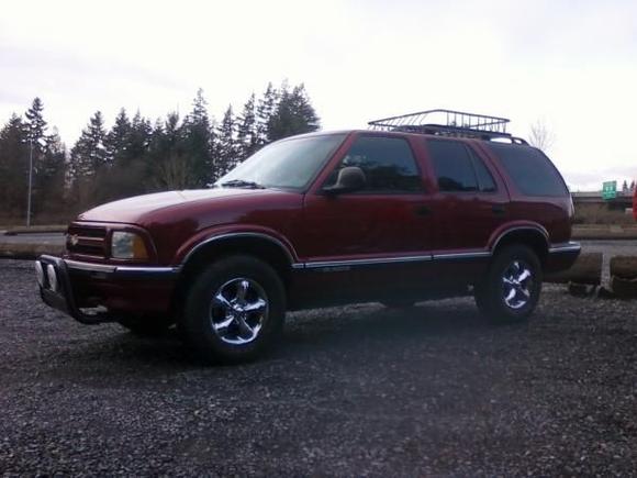 Bull bar and roof rack