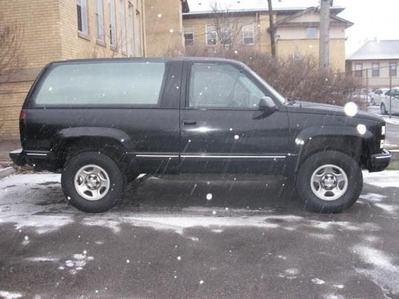 Stock 02 steel wheels  Side shot snowy minnesota.
