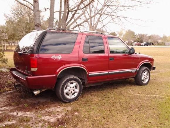 My 95 Blazer :)