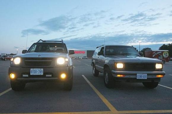 Side by side a friend's Xterra