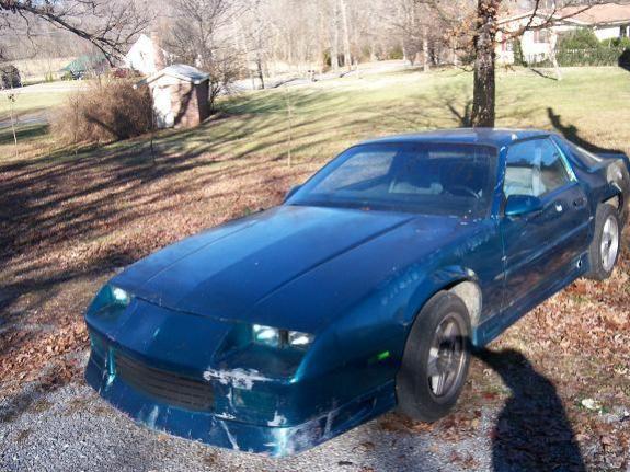 my old 92 camaro..350 V8, Fun car
