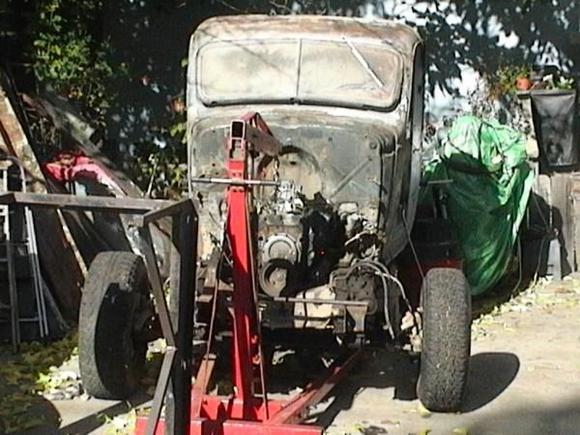 I just set the cab on the Blazer frame to see what I need to modify for a good fit. Looks like the tires stick out about 2 1/2" wider than the old front end, time for flares.