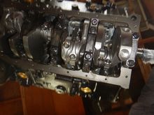 4 bolt splayed mains. 