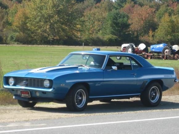 69 camaro Yenko pics at Plum Island Airport