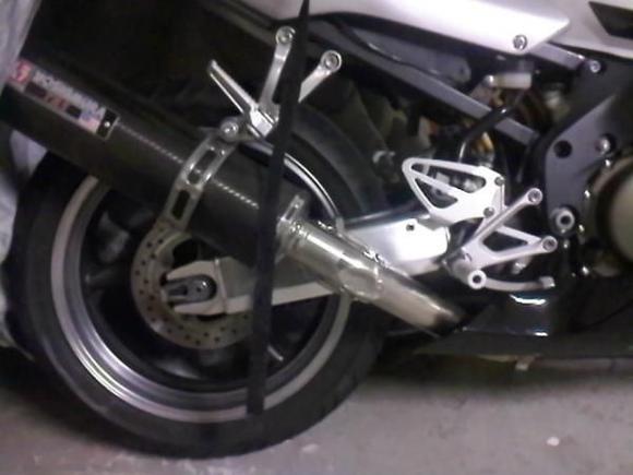 rear wheel w/ polished lip and swingarm