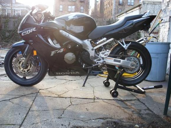 Left side of bike with new CBR, F4i and Honda decals