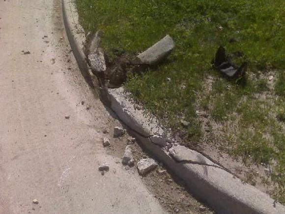curb i slid into after i wrecked